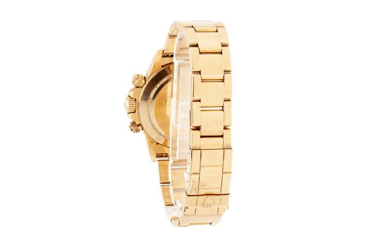 How does Rolex warranty affect value?
