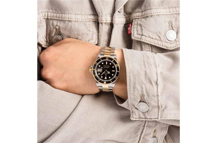 Where to buy Rolex Submariner at best price