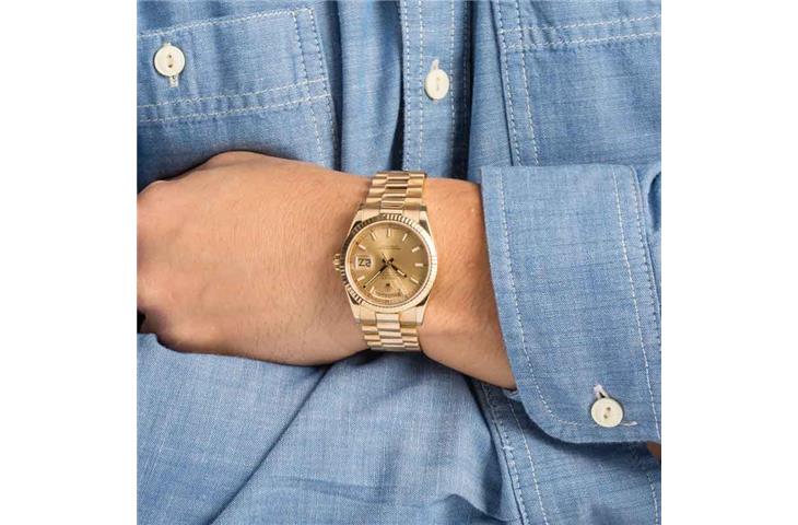 What happens during Rolex servicing?